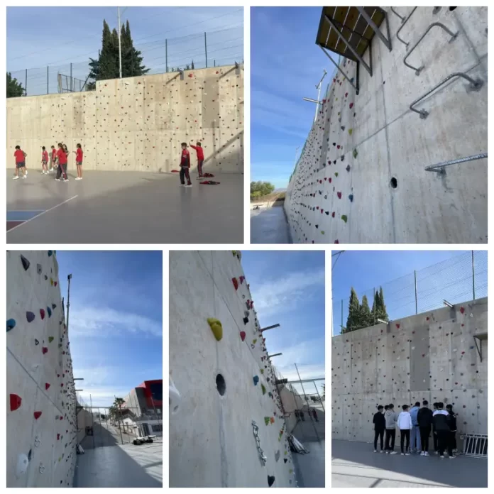 El Pinar inaugura el equipamiento estudiantil de escalada más completo de Málaga en el ámbito de un centro docente