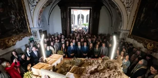 El presidente de la Junta de Andalucía, Juanma Moreno, inaugura el Belén del Palacio de San Telmo