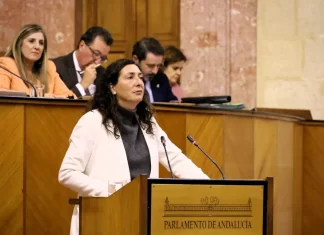 El Parlamento da vía libre a la prestación de 5.000 € a menores huérfanos por violencia de género El Parlamento da vía libre a la prestación de 5.000 € a menores huérfanos por violencia de género