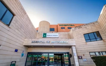 El Área Sanitaria Norte de Málaga–Antequera ha incrementado su plantilla en 224 profesionales durante los últimos cuatro años