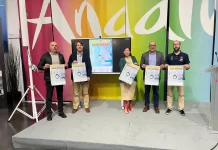 Más de 200 deportistas participan en el Andalusian Spanish Open de bádminton de Benalmádena