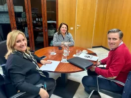 Carmen Crespo mantiene una reunión de trabajo con el secretario general de UPA Andalucía