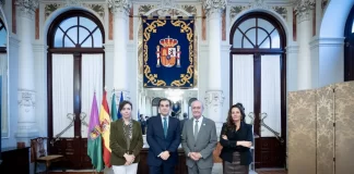 Junta y Ayuntamiento de Málaga impulsan la tramitación electrónica gracias a un convenio de colaboración