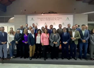 La Junta crea los nuevos Grupos de Acción Local Pesquero y Acuícola para llegar al 100% del litoral