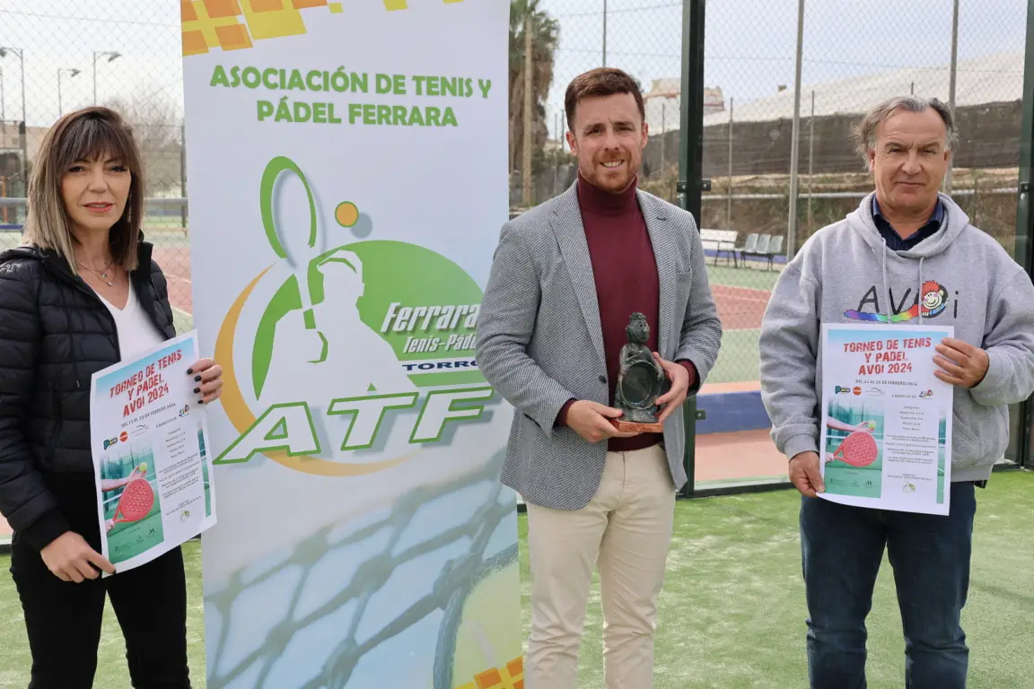 Torrox acoge un Torneo de Tenis y Pádel a beneficio de Avoi