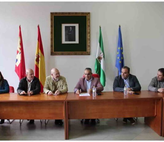 Cártama renueva el convenio de colaboración con otros municipios de la comarca para apoyo mutuo de sus policías locales