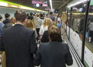 Metro de Málaga ofrecerá servicio ininterrumpido desde el Miércoles Santo al Viernes Santo