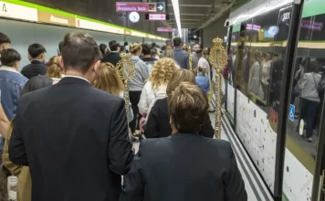 Metro de Málaga ofrecerá servicio ininterrumpido desde el Miércoles Santo al Viernes Santo