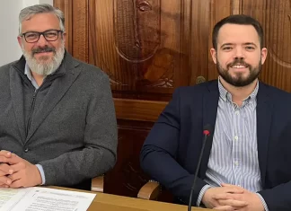 VOX se opone en Rincón de la Victoria a la «refinanciación de un Ayuntamiento que presenta unos presupuestos irreales» y lamenta el «triste espectáculo de persecución a Loky, el perro policía»