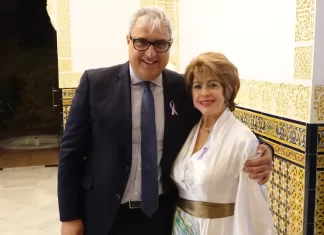 El PSOE reconoce a Isabel Marín en los premios Victoria Kent de Torremolinos