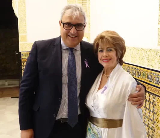 El PSOE reconoce a Isabel Marín en los premios Victoria Kent de Torremolinos