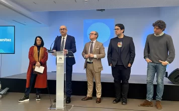 El director de cine Rodrigo Sorogoyen, el filósofo Fernando Savater, el exdirector ejecutivo de Prisa Juan Luis Cebrián, la guionista Henar Álvarez y la divulgadora científica Sol de la Quadra-Salcedo, entre los invitados de esta primavera en La Malagueta