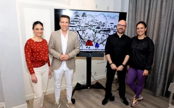 Torrox celebra el XXIV Festival Infantil y Juvenil de Folclore coincidiendo con las Cruces de Mayo