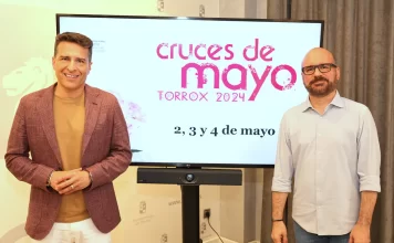Torrox convoca los días grandes de la ruta de las Cruces de Mayo en altar, de flores o al estilo granadino