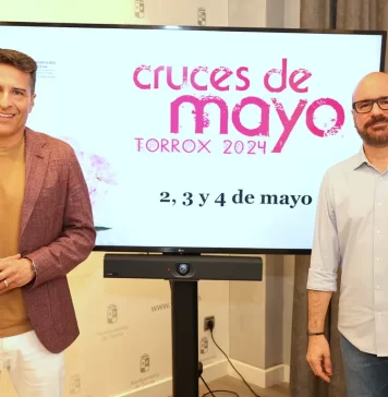 Torrox convoca los días grandes de la ruta de las Cruces de Mayo en altar, de flores o al estilo granadino