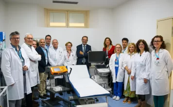 El delegado de Salud y Consumo visita en el Hospital Civil la consulta de suelo pélvico El delegado de Salud y Consumo visita en el Hospital Civil la consulta de suelo pélvico