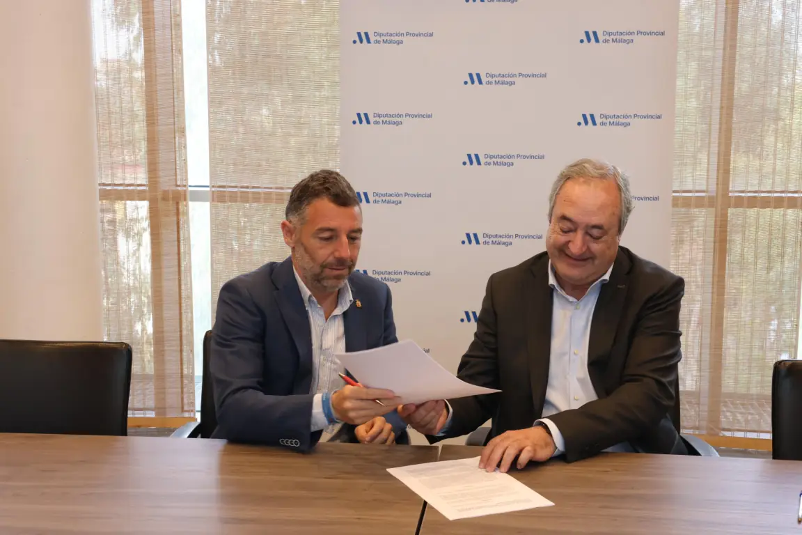 La Diputación de Málaga y la Federación Andaluza de Baloncesto renuevan su colaboración para la temporada 24/25 de la Liga Educativa