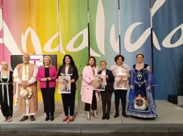 Vélez Málaga recrea en sus calles el hecho histórico del Legado de Reyes el 27 de abril