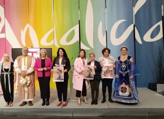 Vélez Málaga recrea en sus calles el hecho histórico del Legado de Reyes el 27 de abril Vélez Málaga recrea en sus calles el hecho histórico del Legado de Reyes el 27 de abril