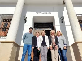 La Delegada de Empleo, Empresa y Trabajo Autónomo de la Junta de Andalucía visita el Valle de Abdalajís