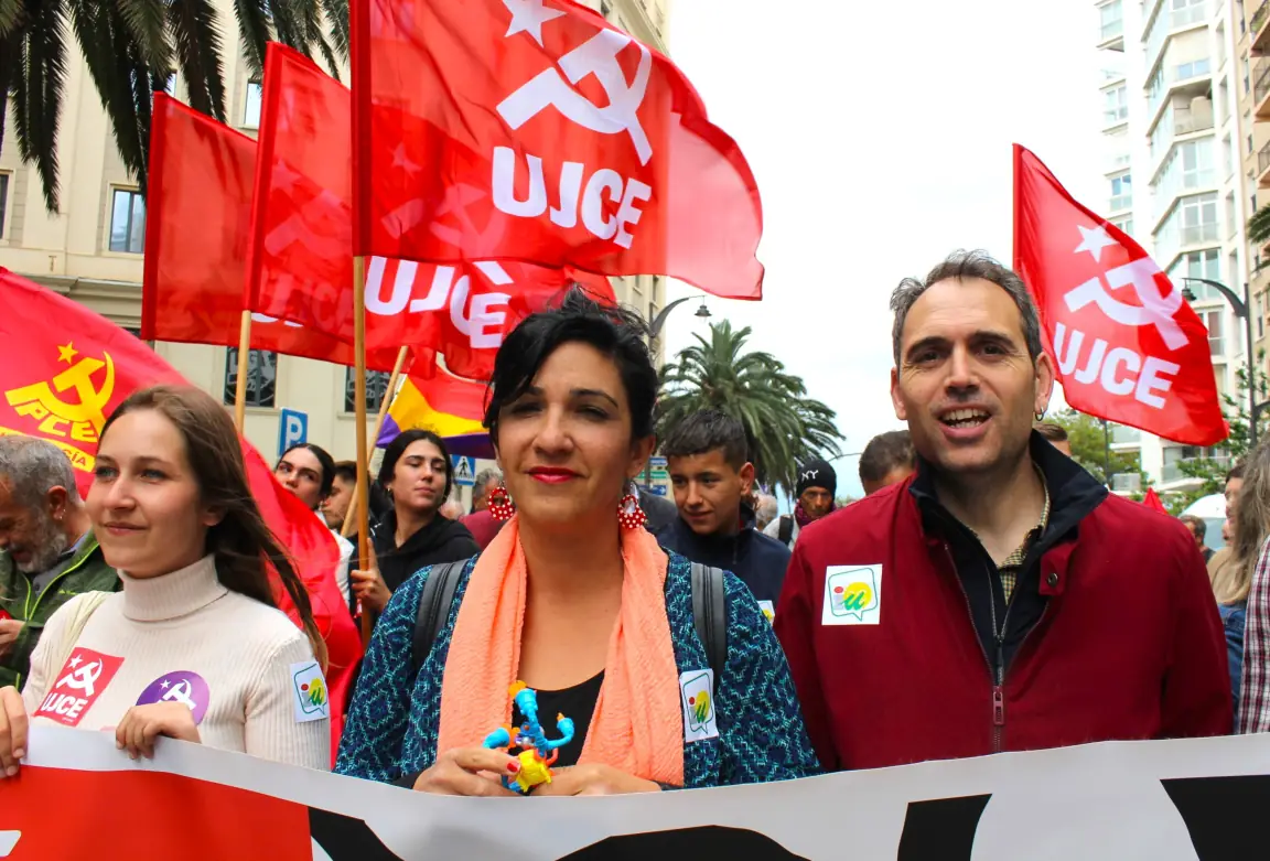 IU llama al Gobierno a “pisar el acelerador” para legislar “medidas valientes en favor de la clase trabajadora”