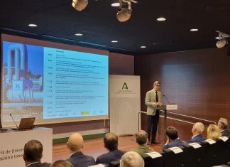 La Junta aborda con la industria la seguridad en la producción y el almacenamiento del hidrógeno