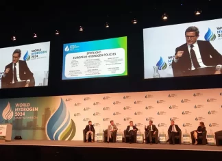 La Junta destaca la agilización de trámites y las herramientas de apoyo a la inversión en Andalucía en el Congreso Mundial de Hidrógeno de Róterdam