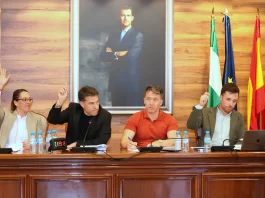 Los técnicos municipales de Torrox certifican «las grandes mejoras del servicio de limpieza»