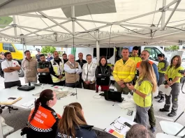 Más de 220 efectivos participan en un simulacro de incendio forestal en Benalmádena.