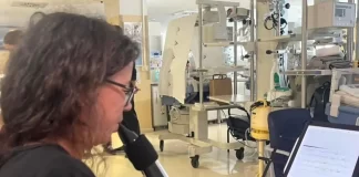 El servicio de Neonatología del Hospital Materno Infantil de Málaga celebra el día de la madre con “Sueños con notas musicales”