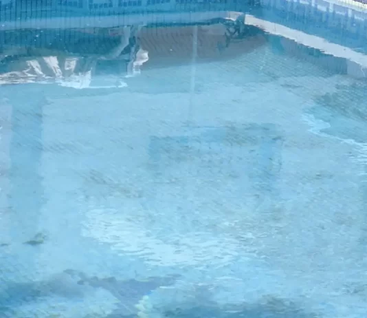 Tragedia en Periana: fallece un niño de tres años tras caer a una piscina en un cortijo