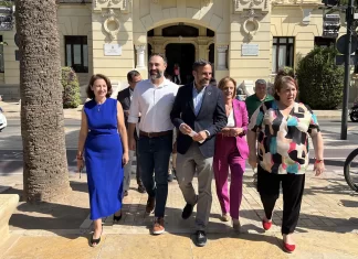 El PSOE critica «la falsa regulación del alcalde» a las viviendas turísticas y le insta a poner una moratoria inmediatamente