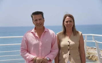 Torrox culmina su puesta a punto para afrontar un verano histórico