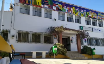 Educación acomete la retirada de amianto en el IES Antonio Gala de Alhaurín el Grande por más de 123.000 euros