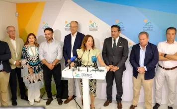 reunión mantenida en la Mancomunidad de Municipios de la Costa del Sol Occidental de la delegada de la junta, patricia Navarro