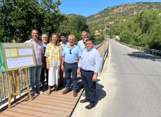 La Junta finaliza la construcción de una pasarela peatonal sobre el río Guadiaro para mejorar la seguridad vial en la A-373