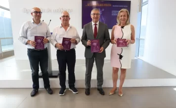 Salvador Pendón cierra su trilogía sobre la relación del cancionero español y el flamenco con el libro ‘…De la fuente más risueña’
