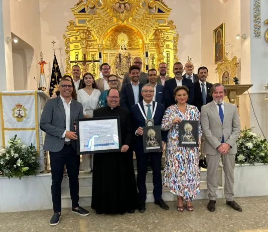 La Procesión de la Virgen del Carmen de La Carihuela recibe el título de Fiesta de Singularidad Turística de la Diputación