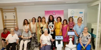Loles López apuesta por el uso de robots para mejorar la vida de las personas en situación de dependencia