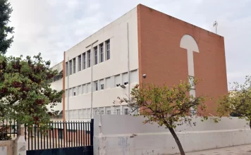Educación renueva la red de suministro de agua potable del IES Emilio Prados de Málaga por más de 128.000 euros