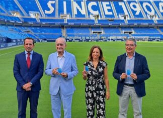 Francisco Salado renueva su compromiso con el Málaga Club de Fútbol