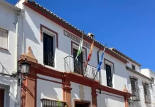 La delegada de Administración Local destaca en Benarrabá la contribución del PFEA en la lucha contra la despoblación La delegada de Administración Local destaca en Benarrabá la contribución del PFEA en la lucha contra la despoblación