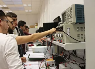 Educación oferta casi 11.000 plazas vacantes en ciclos de Grado Básico, Medio y Superior