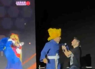 Denuncian al creador de contenido Erra Al Aslani por irrumpir en la Japan Weekend