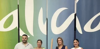 Almogía celebra el Día de la Almendra con la degustación de 200 kilos de este fruto