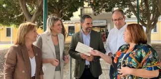 El PSOE denuncia que la Junta está dejando a miles de malagueños sin citas de médico de familia