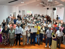 El PSOE exige a Ayuntamiento y Junta que den marcha atrás a un vertedero “en la puerta de casas de vecinos” de Puerto de la Torre El PSOE exige a Ayuntamiento y Junta que den marcha atrás a un vertedero “en la puerta de casas de vecinos” de Puerto de la Torre