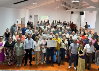 El PSOE exige a Ayuntamiento y Junta que den marcha atrás a un vertedero “en la puerta de casas de vecinos” de Puerto de la Torre El PSOE exige a Ayuntamiento y Junta que den marcha atrás a un vertedero “en la puerta de casas de vecinos” de Puerto de la Torre