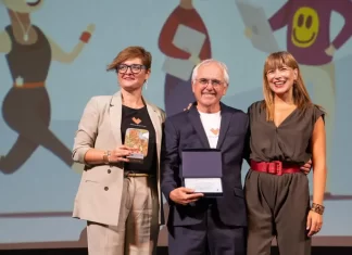 La Junta homenajea a las personas mayores que son “fuente de inspiración” para la Andalucía del futuro