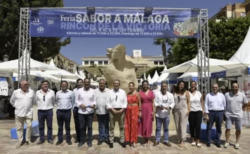 La Feria Sabor a Málaga en Rincón reúne a 32 productores hasta el domingo con motivo de la Fiesta del Boquerón Victoriano